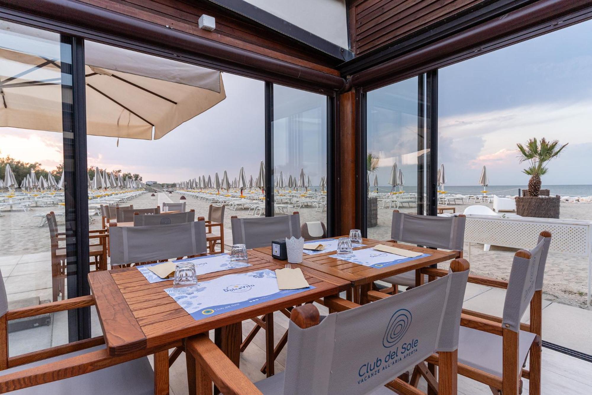Club Del Sole Spina Family Collection Hotel Lido di Spina Exterior photo